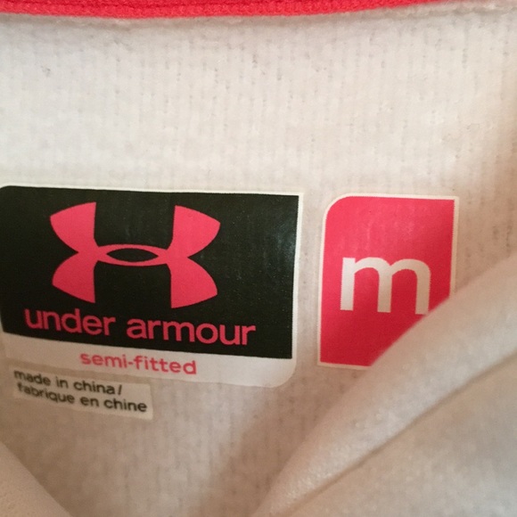 Under Armour Semi-Fitted White w/Camo Logo Hoodie - Picture 7 of 11